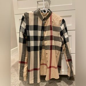 Women Burberry Shirt
